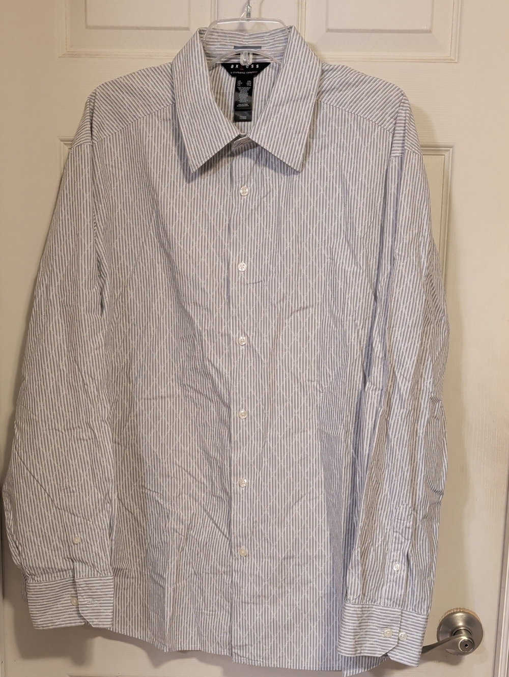 Axcess button-down shirt-Grey and white striped & Diamond pattern Size 2XL